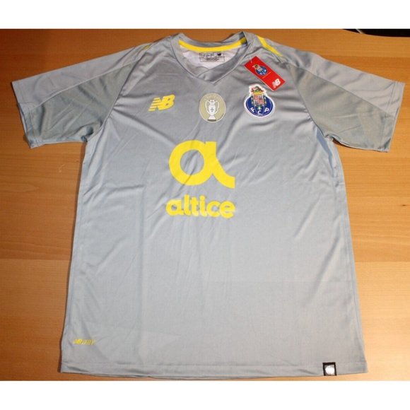 2018-19 FC Porto Football Club Jersey Shirt Top Medium New Balance NWT Soccer - Picture 1 of 4